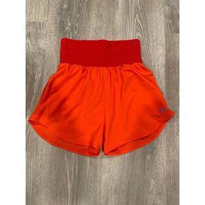 Women's Nike High Wasted Training Shorts Size‎ xs